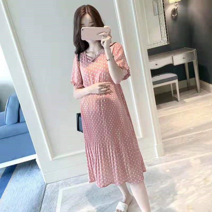 The Ultimate Comfort of the Wave Point Maternity Dress