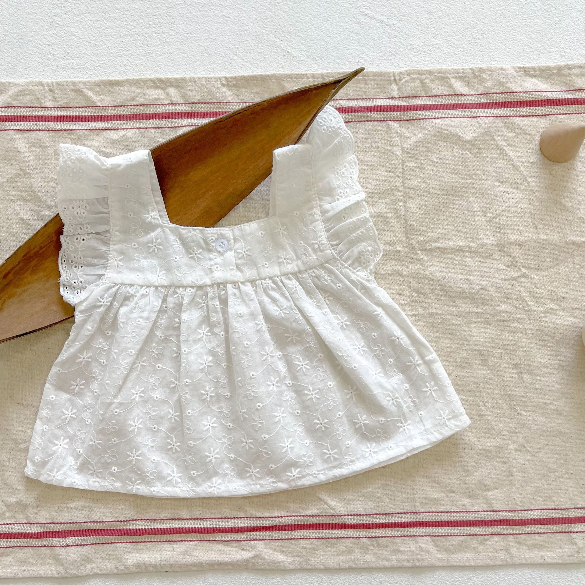 The Perfect Summer Outfit for Your Little Princess